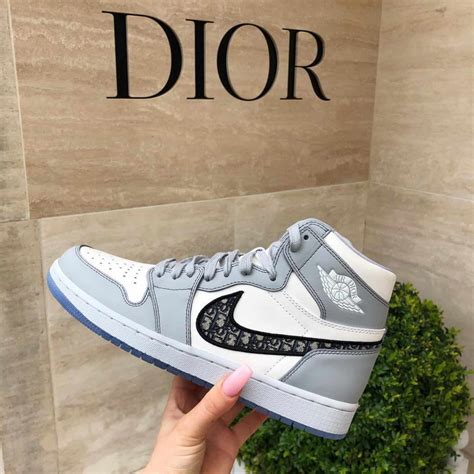 designer sneakers dior